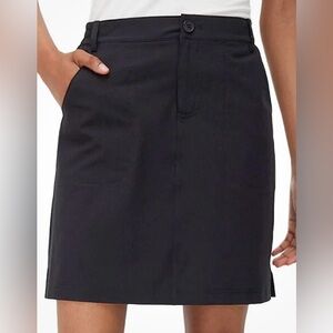 Tilley Ladies Trek Skort Lightweight Black color, Size Large Polyester New